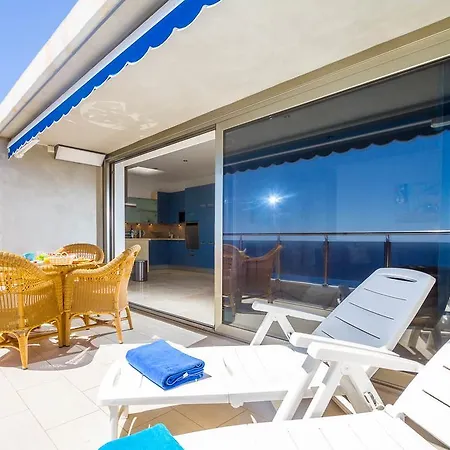 Flamboyan Apartment *