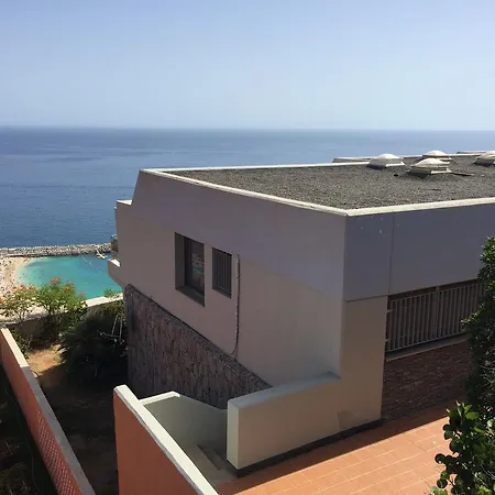 Flamboyan Apartment